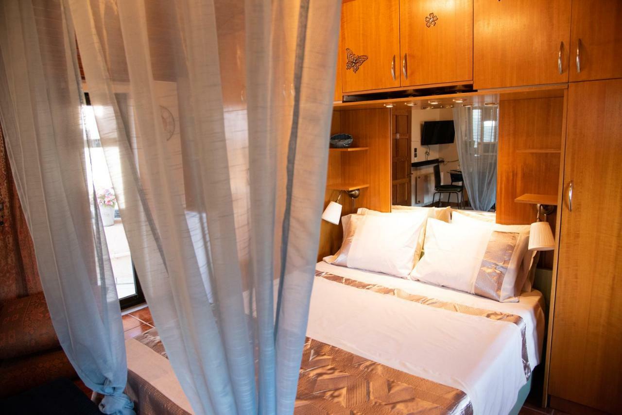 Апартаменты Cozy Loft 360O View Of Афины Экстерьер фото